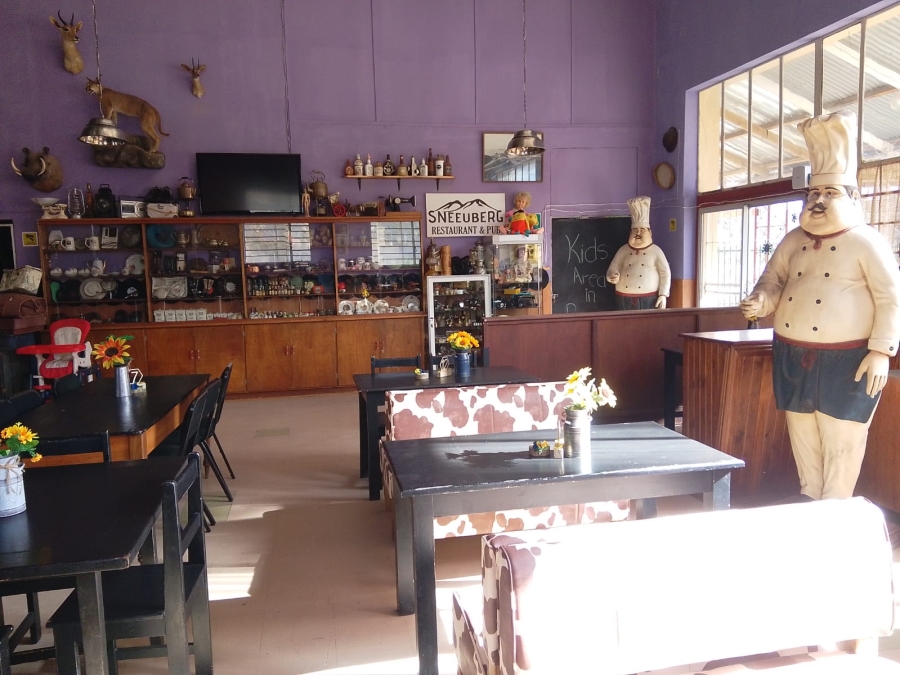 18 Bedroom Property for Sale in Middelburg Eastern Cape